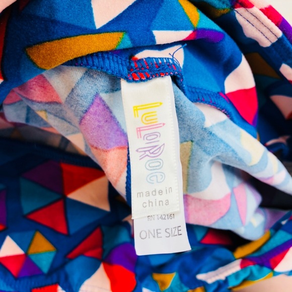 Lularoe One Size Leggings - Picture 2 of 3